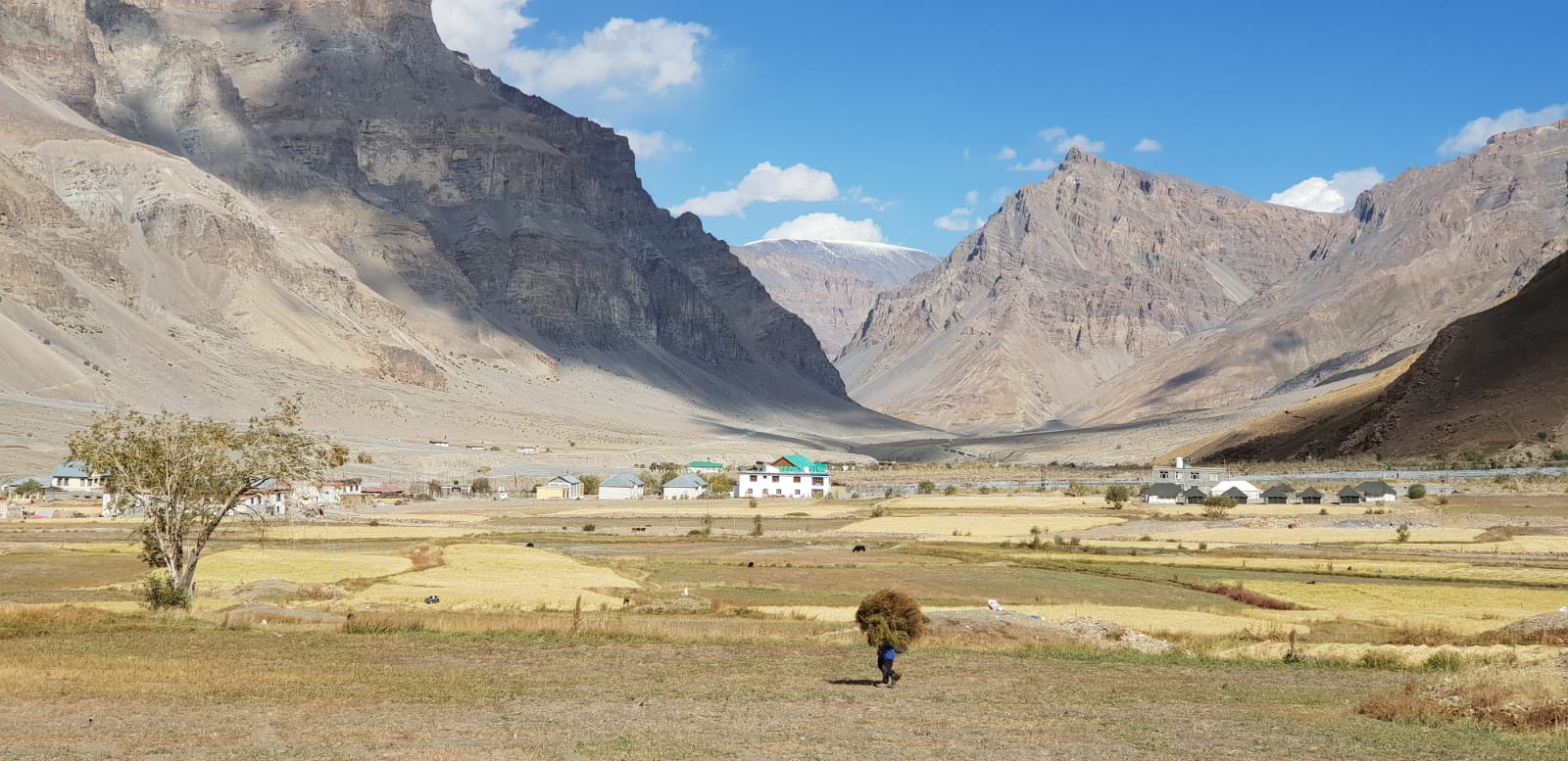Guided motorcycle tour Zanskar for overseas riders
