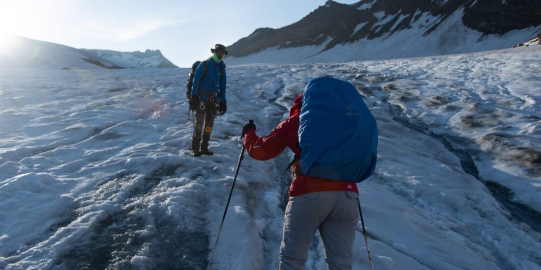Pin Parvati Pass trek glacier crossing