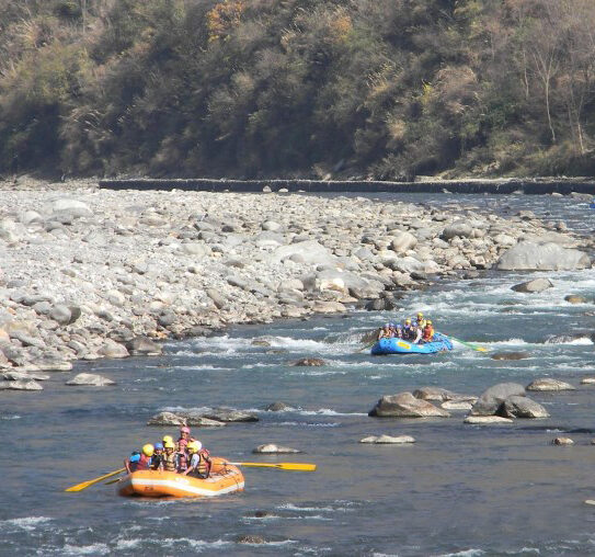 Rafting in Himalayas on Beas River